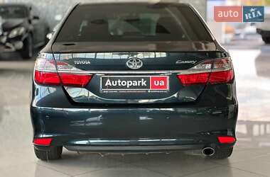 Седан Toyota Camry 2015 в Одессе