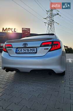 Седан Toyota Camry 2014 в Киеве Седан Toyota Camry 2014 в Киеве