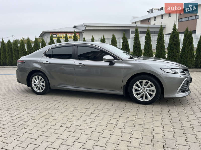 Седан Toyota Camry 2022 в Черновцах фото 4 Седан Toyota Camry 2022 в Черновцах