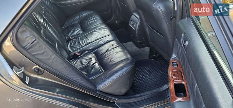 Седан Toyota Camry 2003 в Рівному