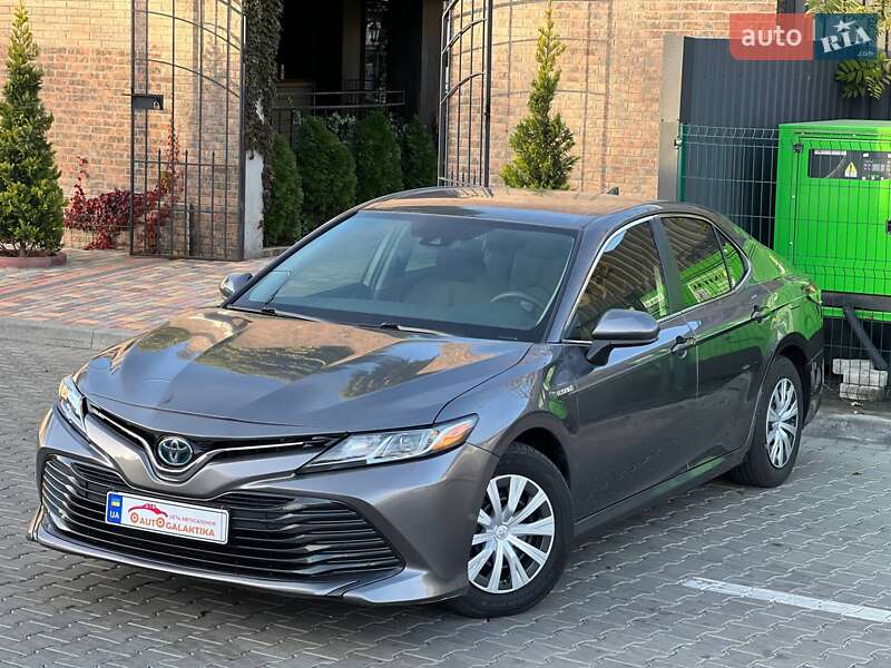 Седан Toyota Camry 2018 в Одесі