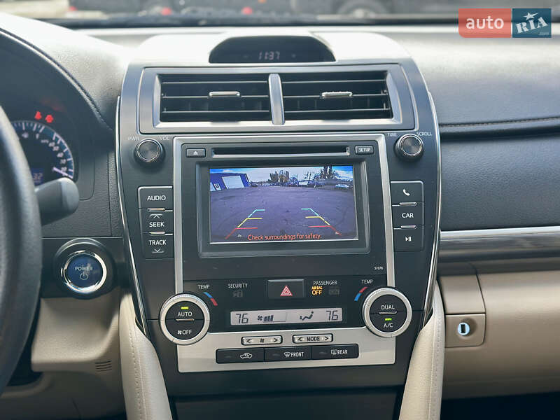 Седан Toyota Camry 2013 в Киеве фото 14 Седан Toyota Camry 2013 в Киеве