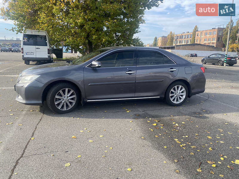 Седан Toyota Camry 2013 в Києві фото 3 Седан Toyota Camry 2013 в Києві