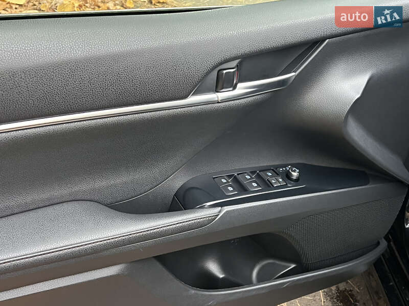 Седан Toyota Camry 2020 в Ровно фото 15 Седан Toyota Camry 2020 в Ровно