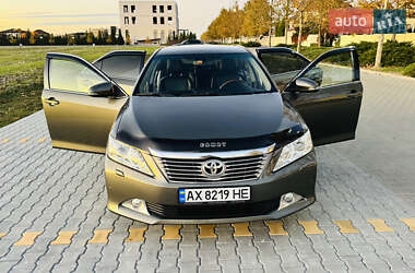 Седан Toyota Camry 2012 в Одесі