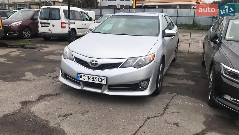 Toyota Camry 2014 VIN 4T1BK1FKXEU027445 фото оголошення 2 з 69