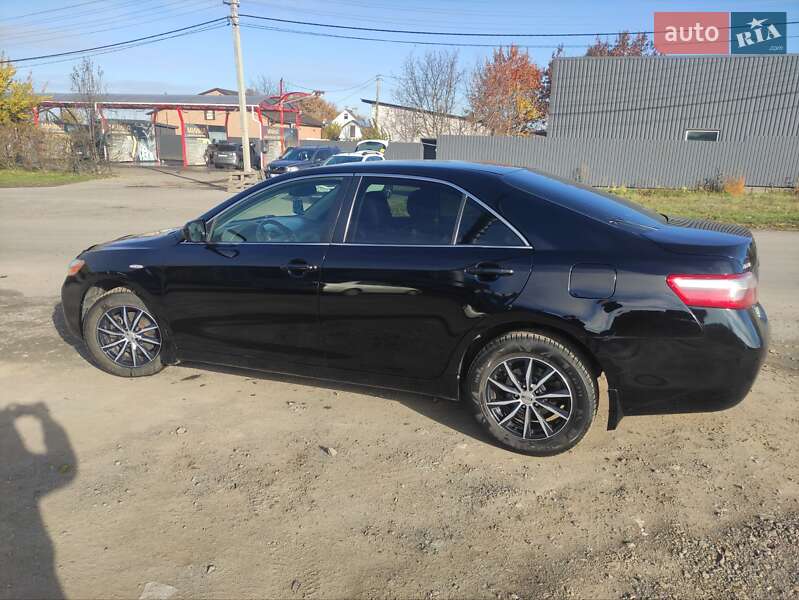 Седан Toyota Camry 2007 в Умані