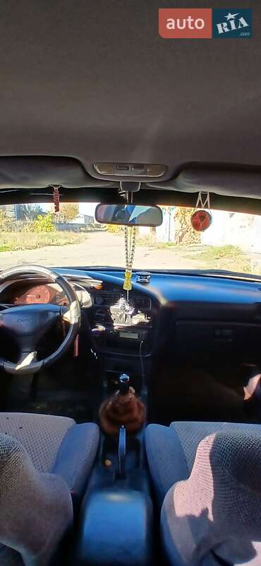 Седан Toyota Camry 1994 в Миколаєві