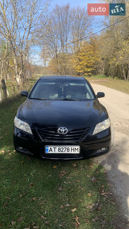 Седан Toyota Camry 2006 в Монастириській