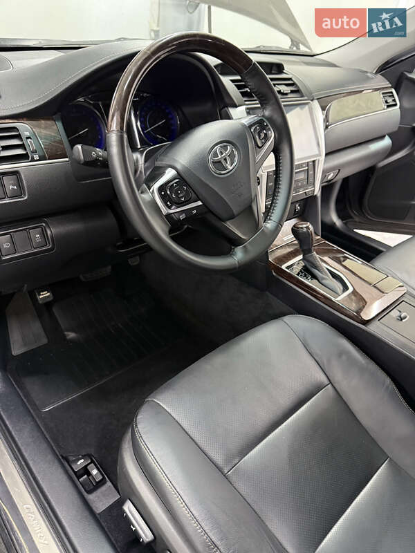 Седан Toyota Camry 2016 в Белгороде-Днестровском фото 31 Седан Toyota Camry 2016 в Белгороде-Днестровском