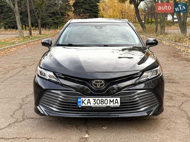 Седан Toyota Camry 2020 в Киеве фото 7 Седан Toyota Camry 2020 в Киеве