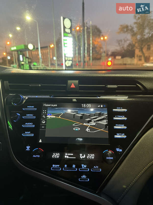 Седан Toyota Camry 2018 в Одесі