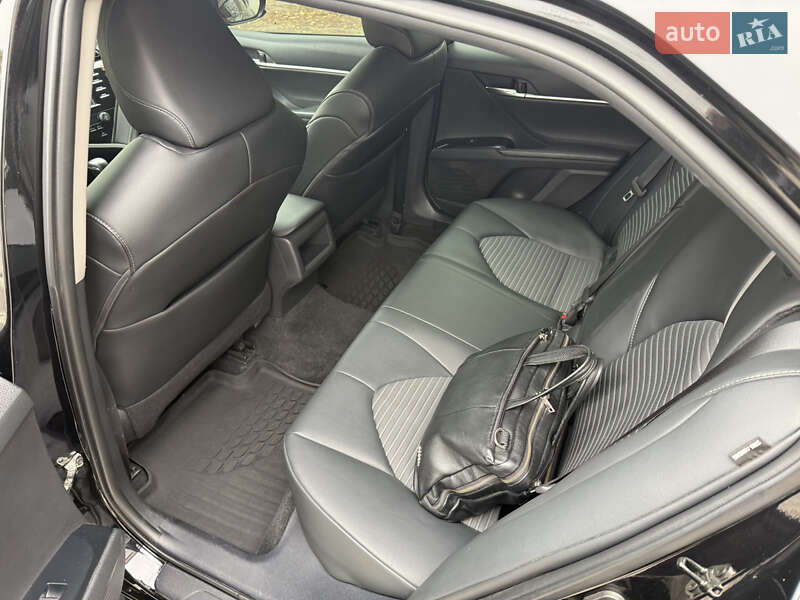 Седан Toyota Camry 2020 в Днепре фото 25 Седан Toyota Camry 2020 в Днепре