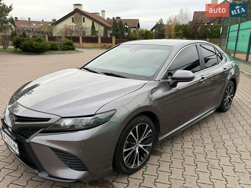 Седан Toyota Camry 2018 в Києві фото 6 Седан Toyota Camry 2018 в Києві