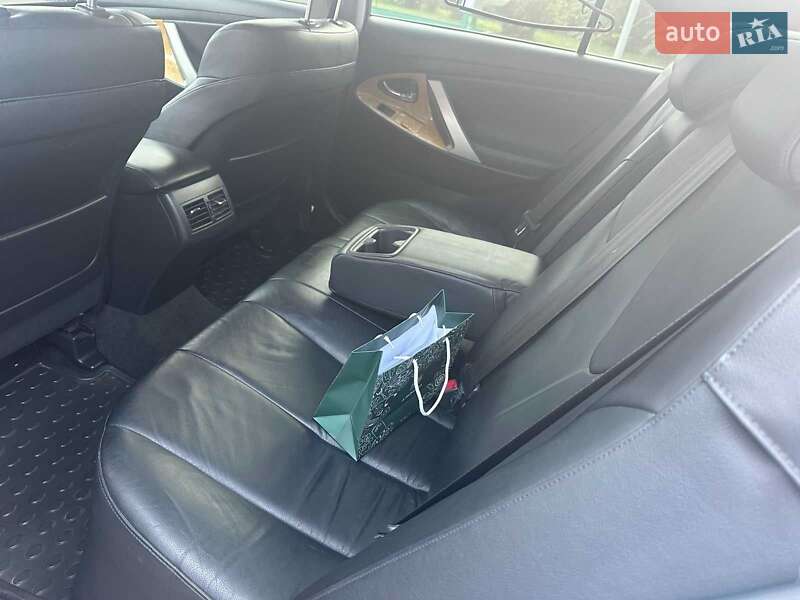 Седан Toyota Camry 2007 в Остроге фото 15 Седан Toyota Camry 2007 в Остроге