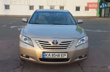 Седан Toyota Camry 2007 в Києві