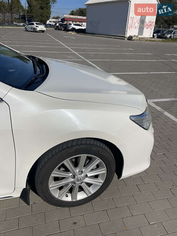 Седан Toyota Camry 2014 в Одессе