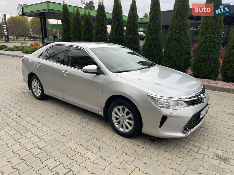 Седан Toyota Camry 2014 в Кременчуге фото 3 Седан Toyota Camry 2014 в Кременчуге