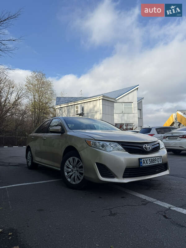 Седан Toyota Camry 2011 в Харькове фото Седан Toyota Camry 2011 в Харькове