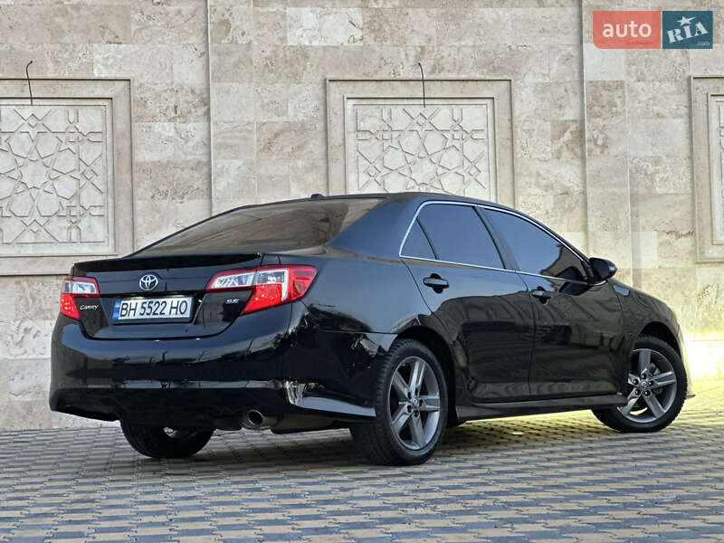 Седан Toyota Camry 2012 в Одесі