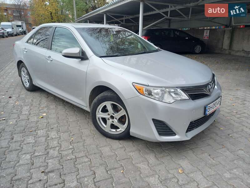 Седан Toyota Camry 2013 в Хмельницком фото 9 Седан Toyota Camry 2013 в Хмельницком