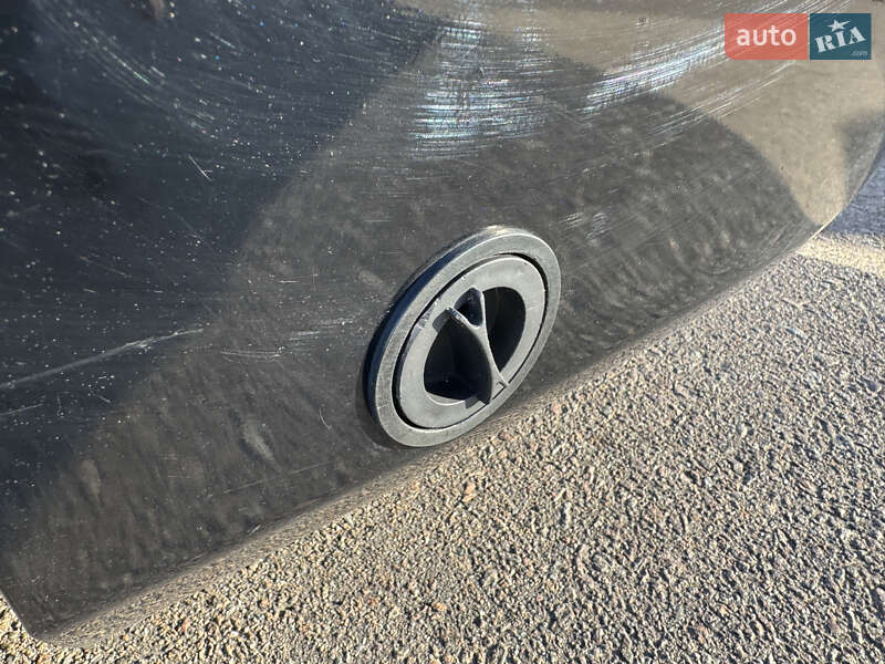 Седан Toyota Camry 2016 в Киеве фото 11 Седан Toyota Camry 2016 в Киеве