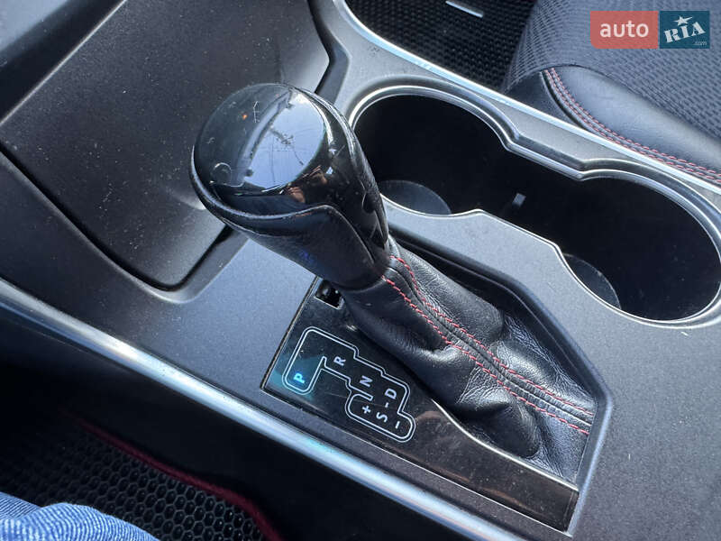 Седан Toyota Camry 2016 в Киеве фото 24 Седан Toyota Camry 2016 в Киеве