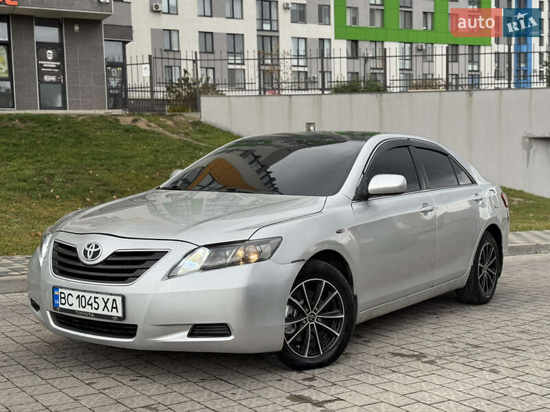 Седан Toyota Camry 2008 в Львове фото 2 Седан Toyota Camry 2008 в Львове