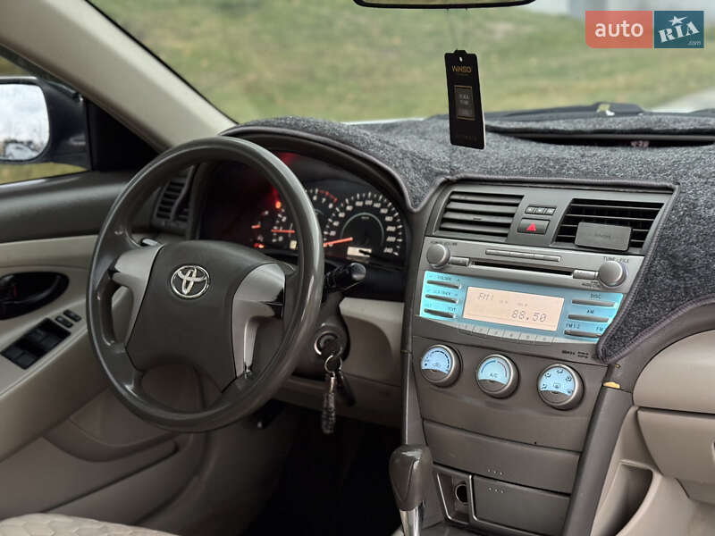 Седан Toyota Camry 2008 в Львове фото 14 Седан Toyota Camry 2008 в Львове