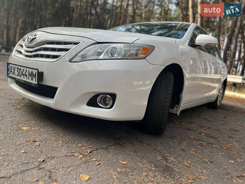 Седан Toyota Camry 2011 в Зачепиловке фото 5 Седан Toyota Camry 2011 в Зачепиловке