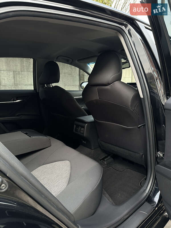 Седан Toyota Camry 2021 в Полтаве фото 29 Седан Toyota Camry 2021 в Полтаве