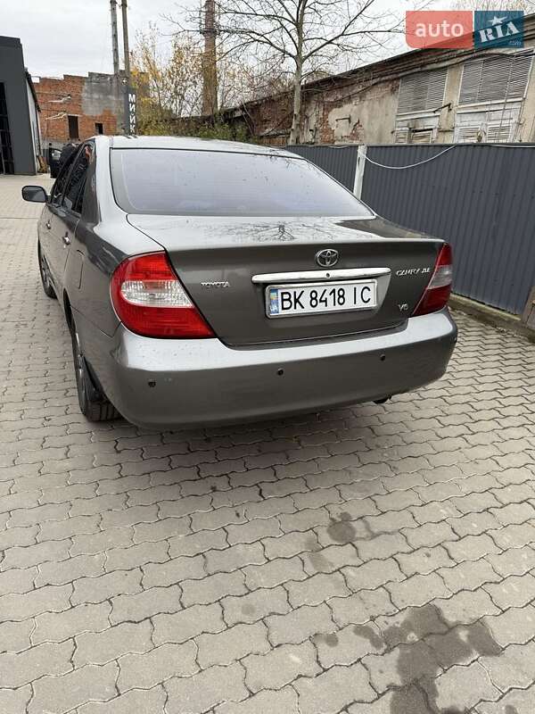 Седан Toyota Camry 2004 в Калуші фото Седан Toyota Camry 2004 в Калуші