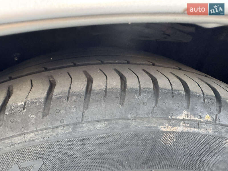 Седан Toyota Camry 2014 в Днепре фото 37 Седан Toyota Camry 2014 в Днепре