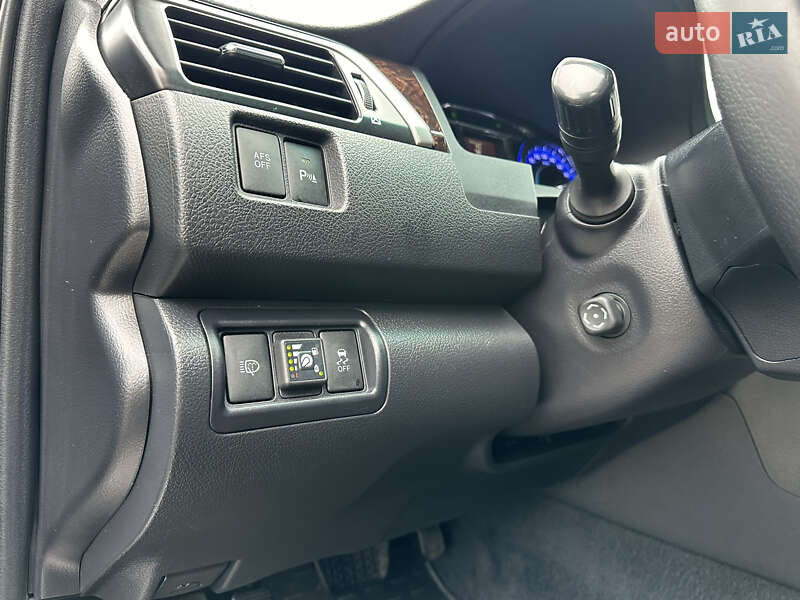 Седан Toyota Camry 2015 в Харькове фото 25 Седан Toyota Camry 2015 в Харькове