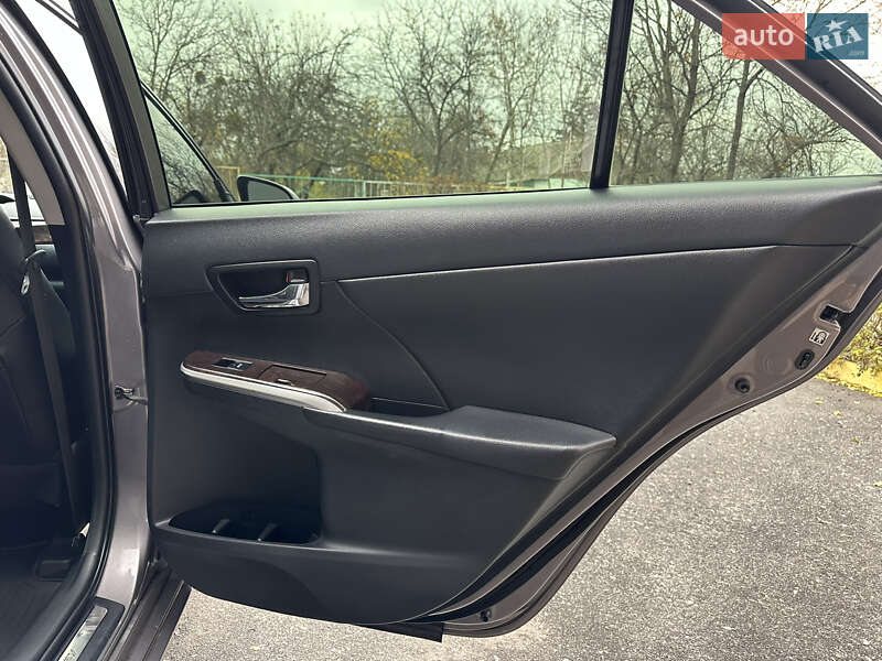 Седан Toyota Camry 2015 в Харькове фото 36 Седан Toyota Camry 2015 в Харькове