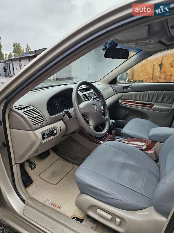 Седан Toyota Camry 2003 в Киеве фото 19 Седан Toyota Camry 2003 в Киеве
