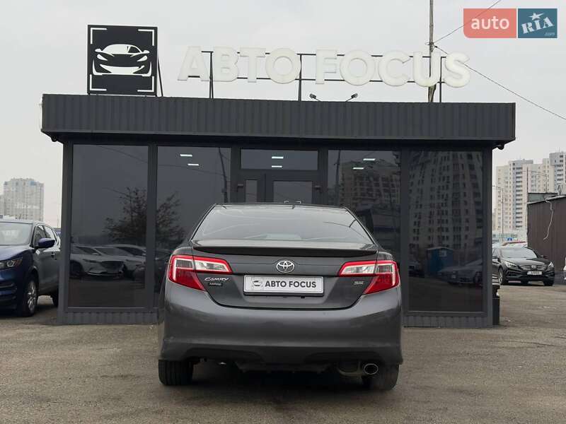 Седан Toyota Camry 2012 в Киеве фото 7 Седан Toyota Camry 2012 в Киеве
