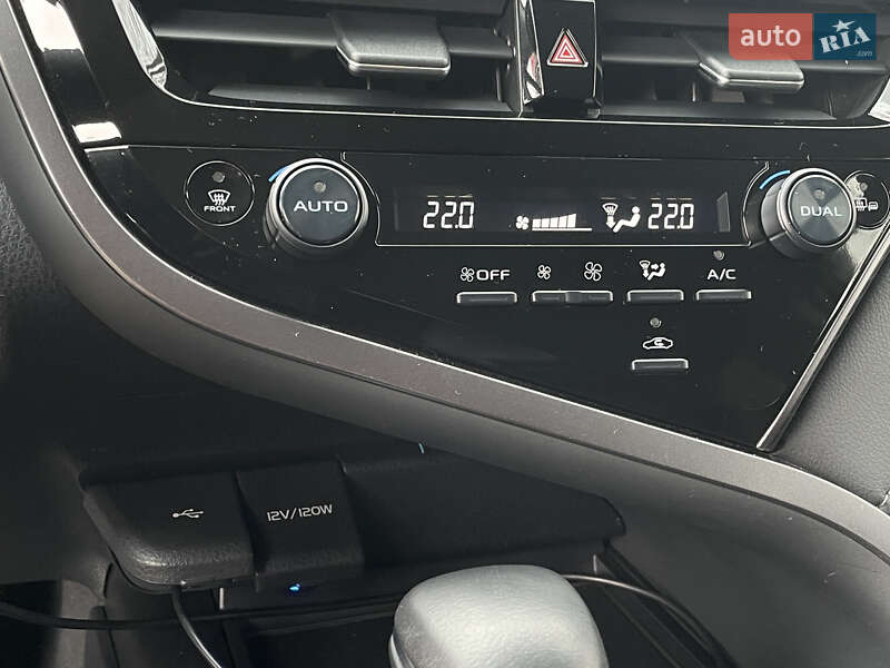 Седан Toyota Camry 2023 в Николаеве фото 21 Седан Toyota Camry 2023 в Николаеве