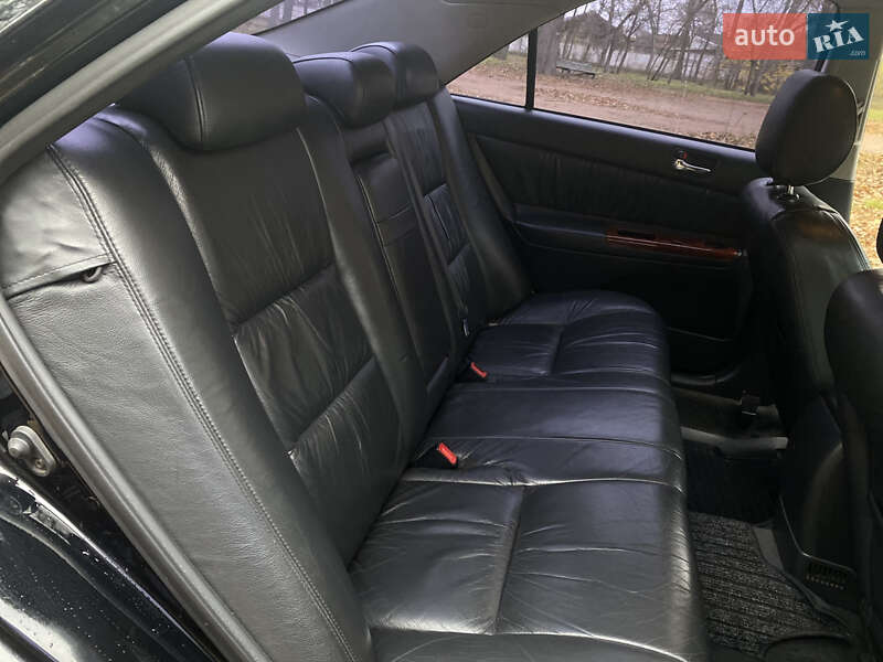 Седан Toyota Camry 2002 в Чернигове