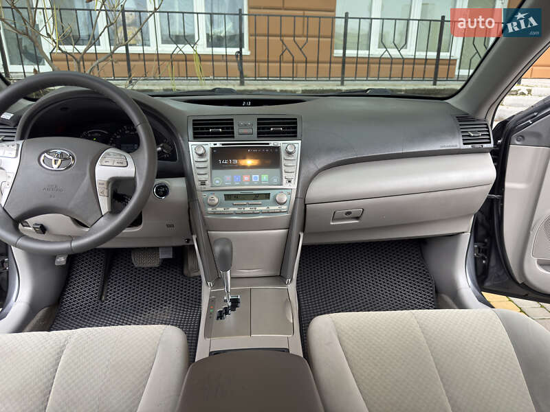 Седан Toyota Camry 2009 в Одессе