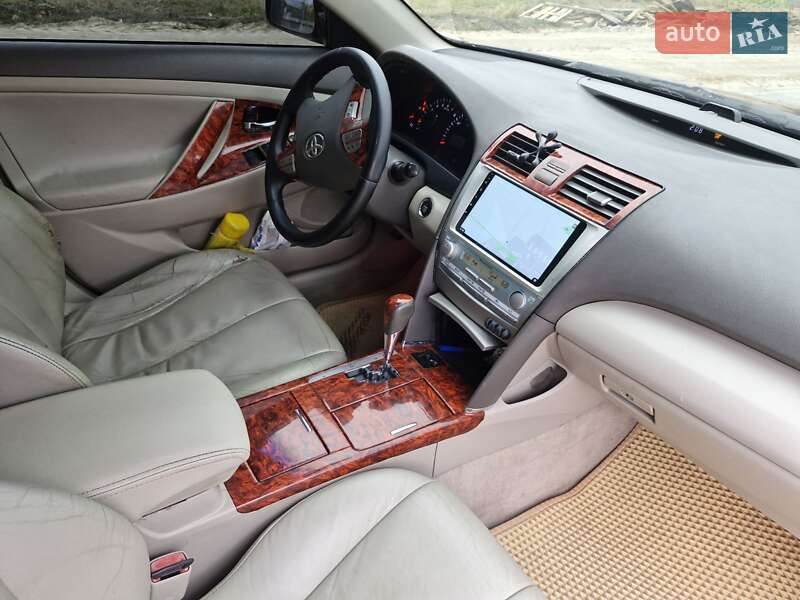 Седан Toyota Camry 2006 в Броварах