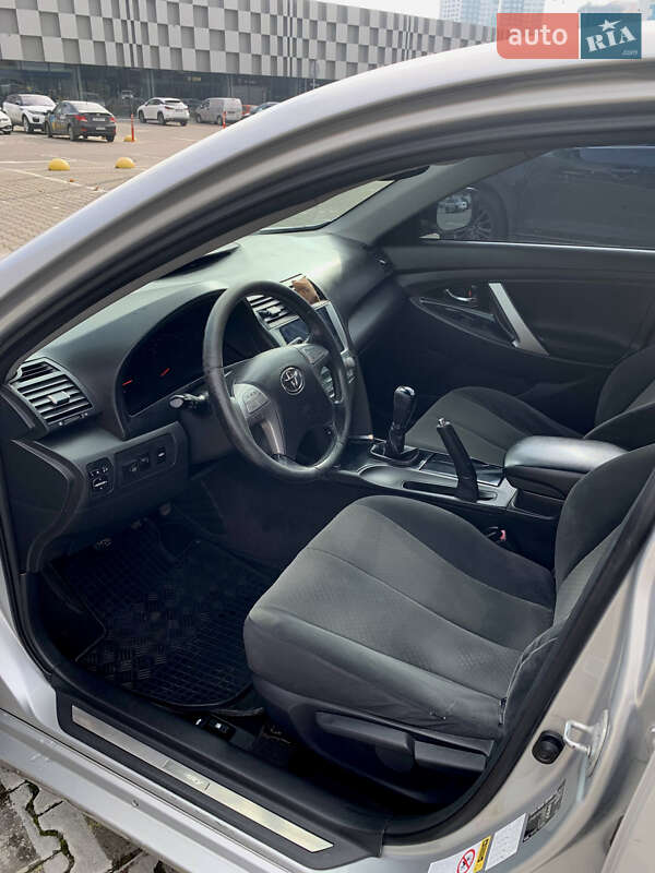 Седан Toyota Camry 2008 в Одесі
