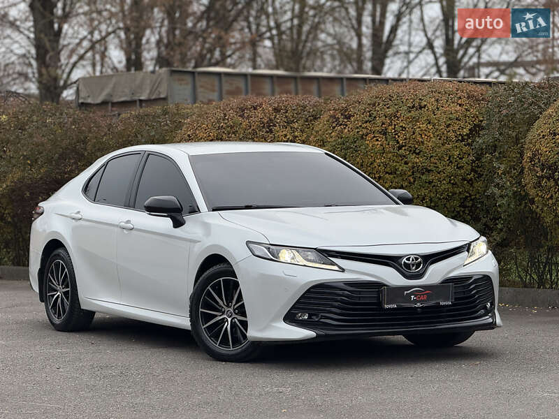 Седан Toyota Camry 2018 в Тернополе фото 4 Седан Toyota Camry 2018 в Тернополе