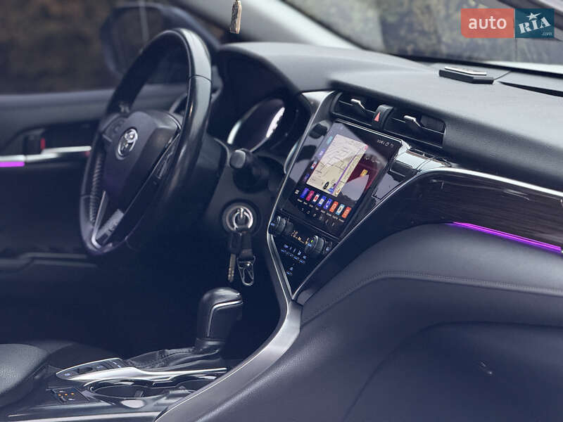 Седан Toyota Camry 2018 в Тернополе фото 40 Седан Toyota Camry 2018 в Тернополе