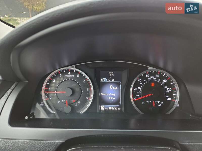 Седан Toyota Camry 2015 в Тернополе фото 24 Седан Toyota Camry 2015 в Тернополе