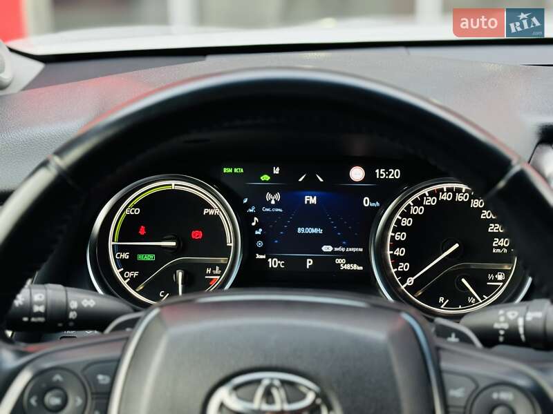Седан Toyota Camry 2024 в Тернополі