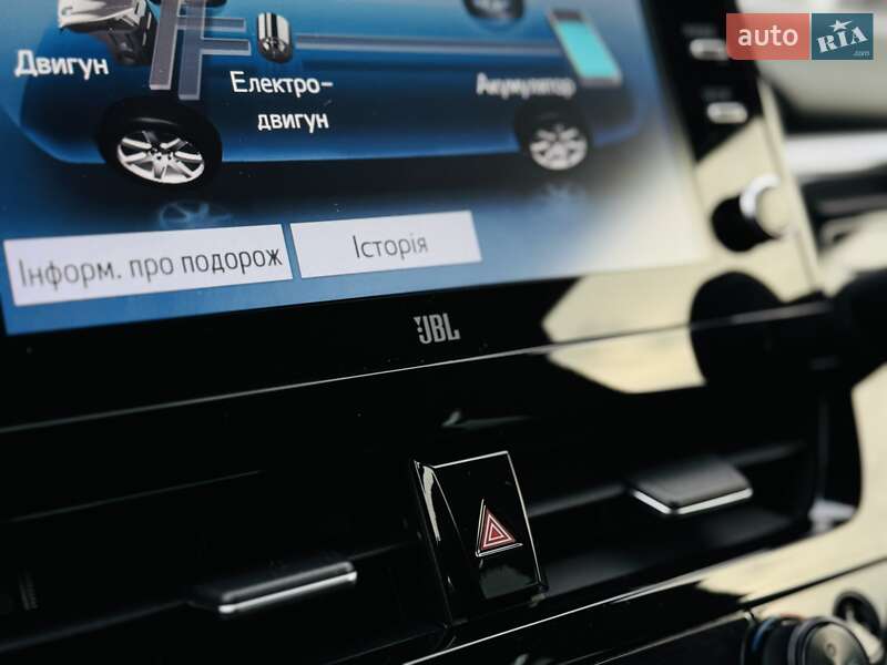 Седан Toyota Camry 2024 в Тернополі