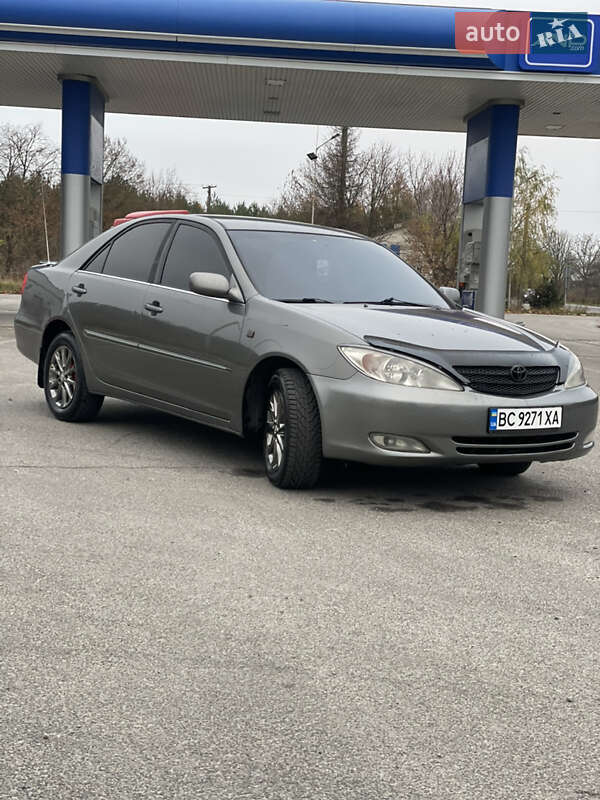 Седан Toyota Camry 2002 в Буске фото 27 Седан Toyota Camry 2002 в Буске