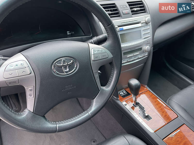 Седан Toyota Camry 2011 в Киеве фото 14 Седан Toyota Camry 2011 в Киеве