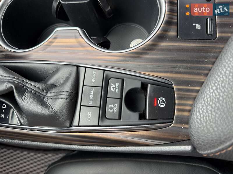 Седан Toyota Camry 2020 в Днепре фото 51 Седан Toyota Camry 2020 в Днепре
